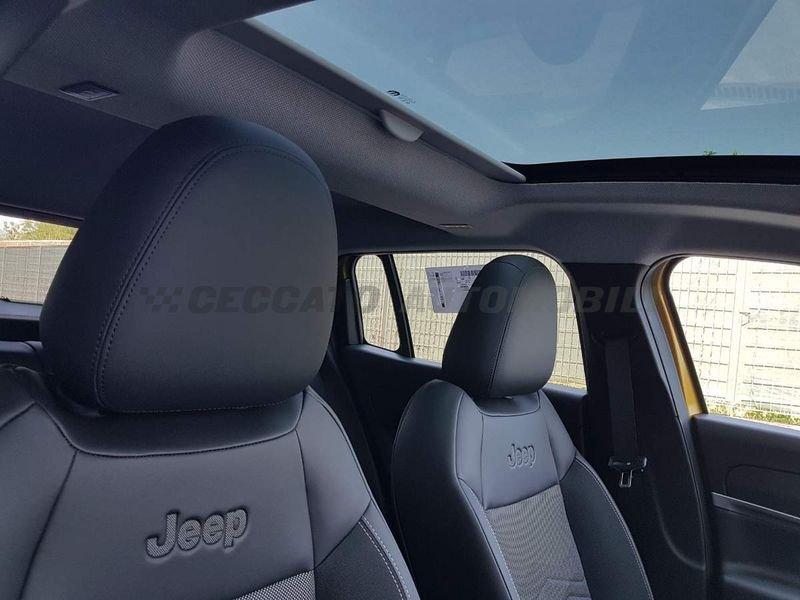 Jeep Avenger Avenger 1.2 turbo e-hybrid Summit fwd 100cv edct6