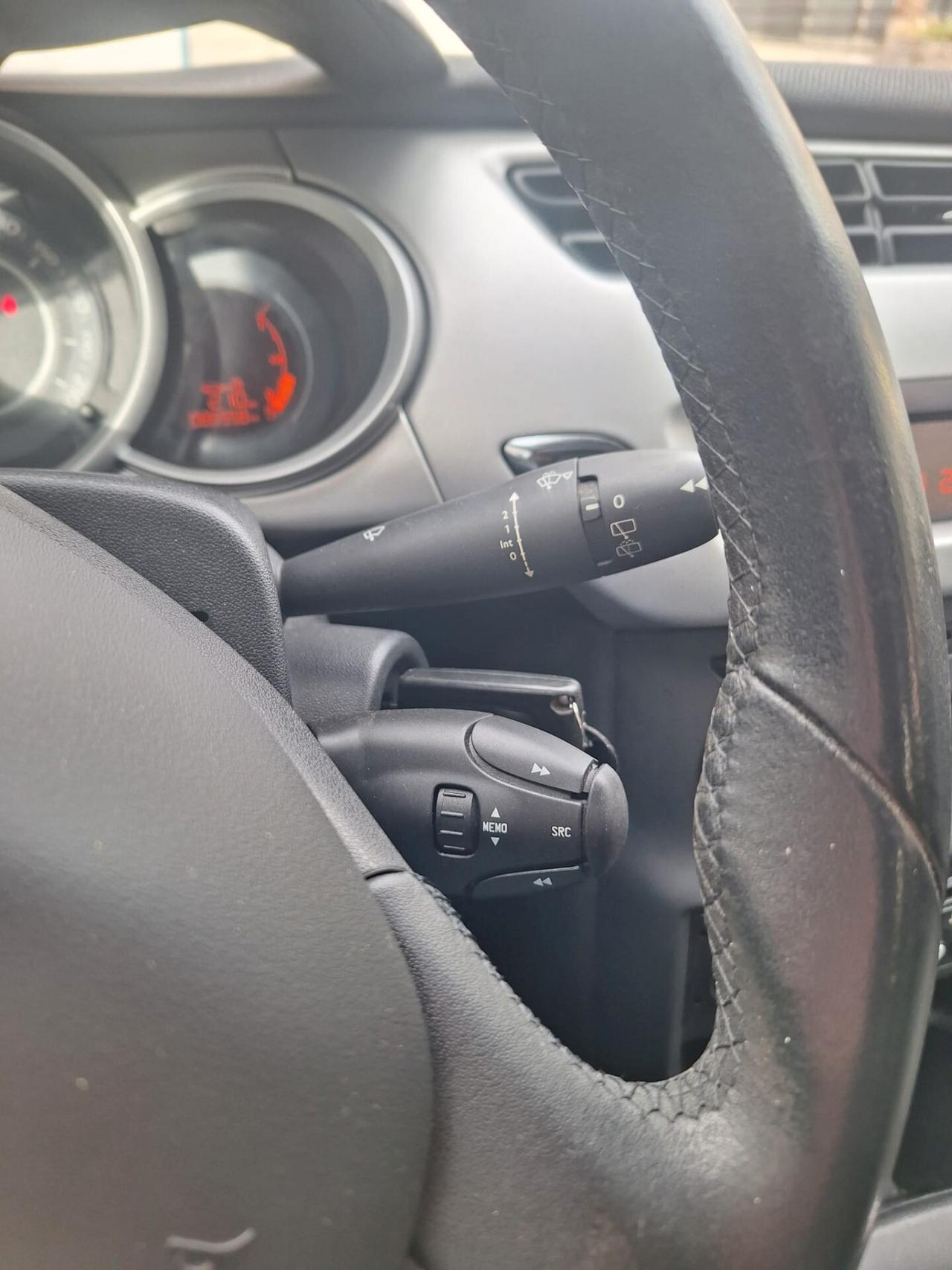 Citroen C3 1.2 VTi 60 Exclusive