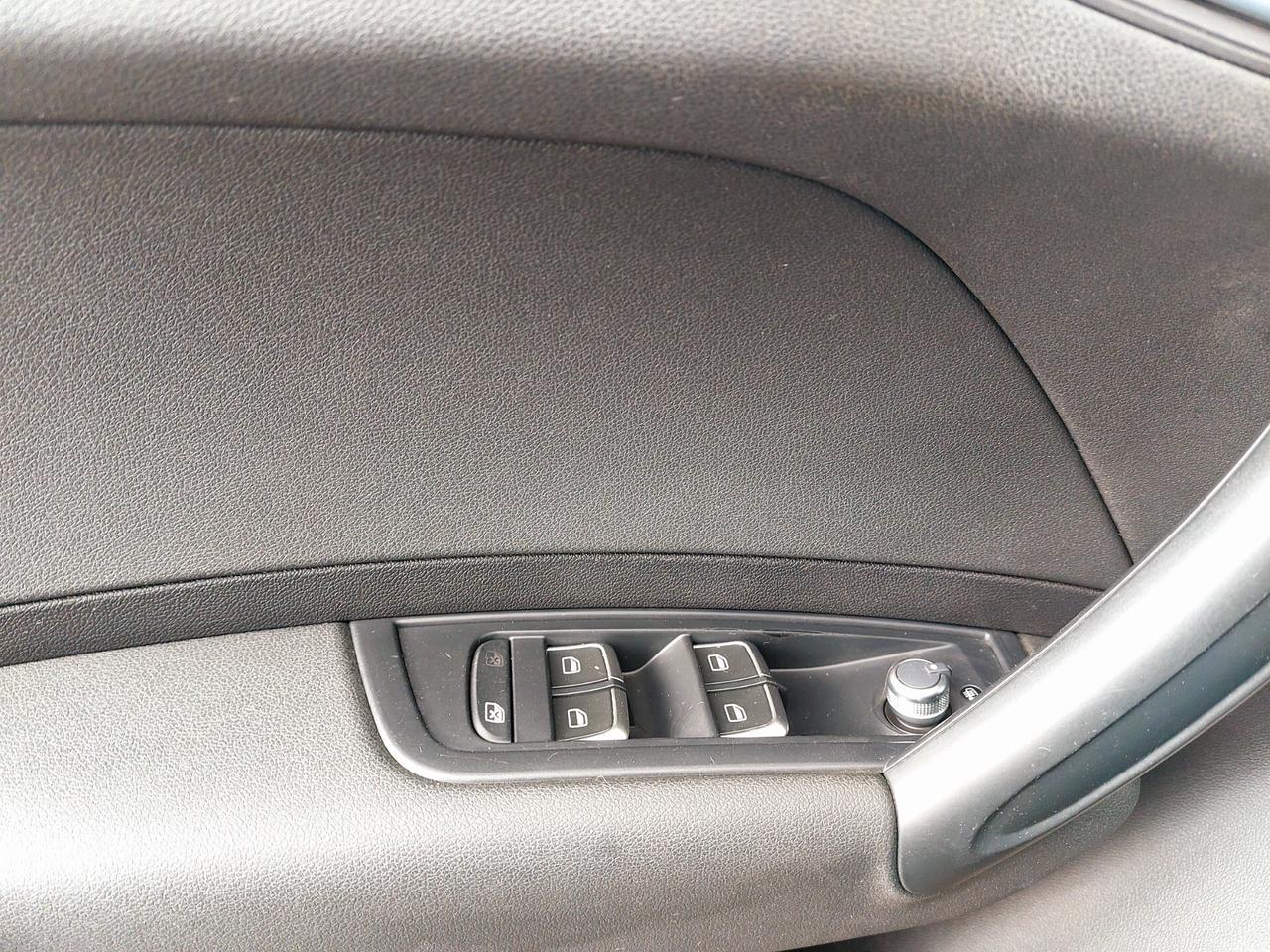 Audi A1 Sportback 1.4 TDI 90 CV Attraction - 2015