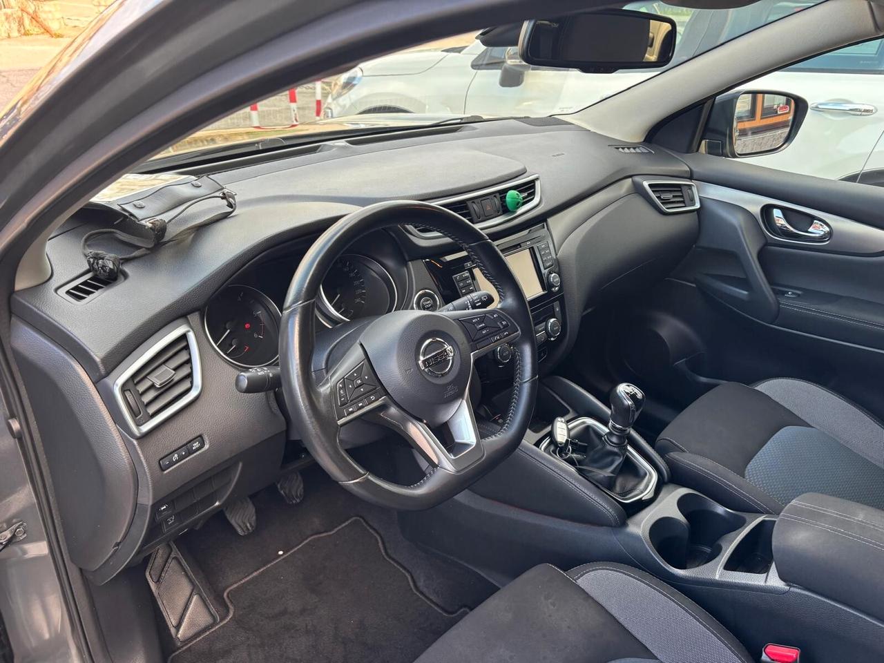 Nissan Qashqai 1.5 dCi N-Connecta