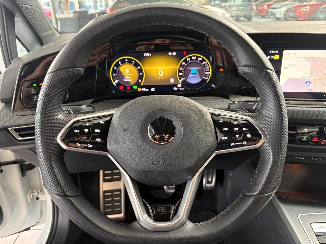 Volkswagen Golf 1.5 eTSI 130 CV DSG R-Line