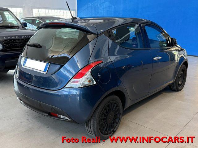 LANCIA Ypsilon Hybrid 1.0 FireFly 70 cv - PROMO