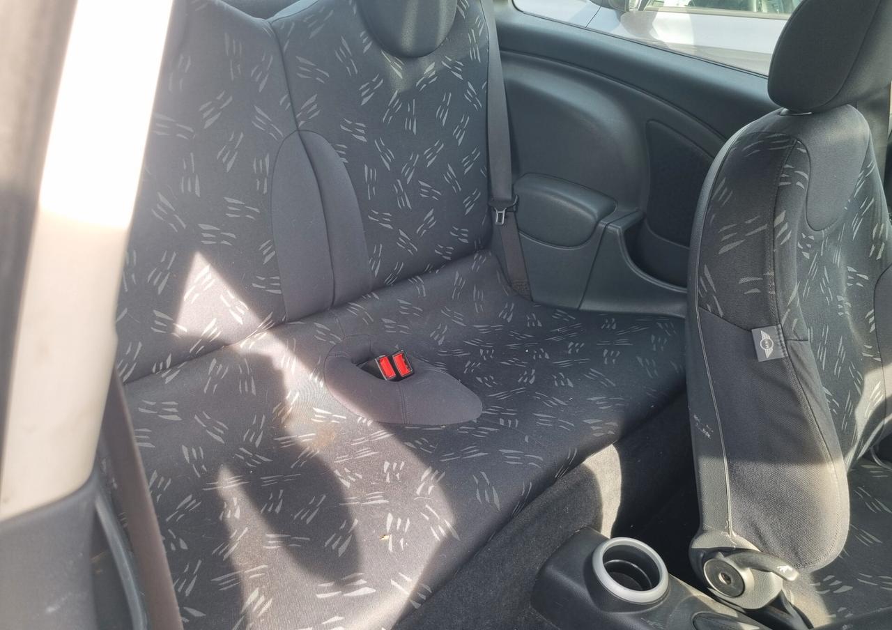 Mini 1.6 16V Cooper GUIDABILE DA NEOPATENTATI