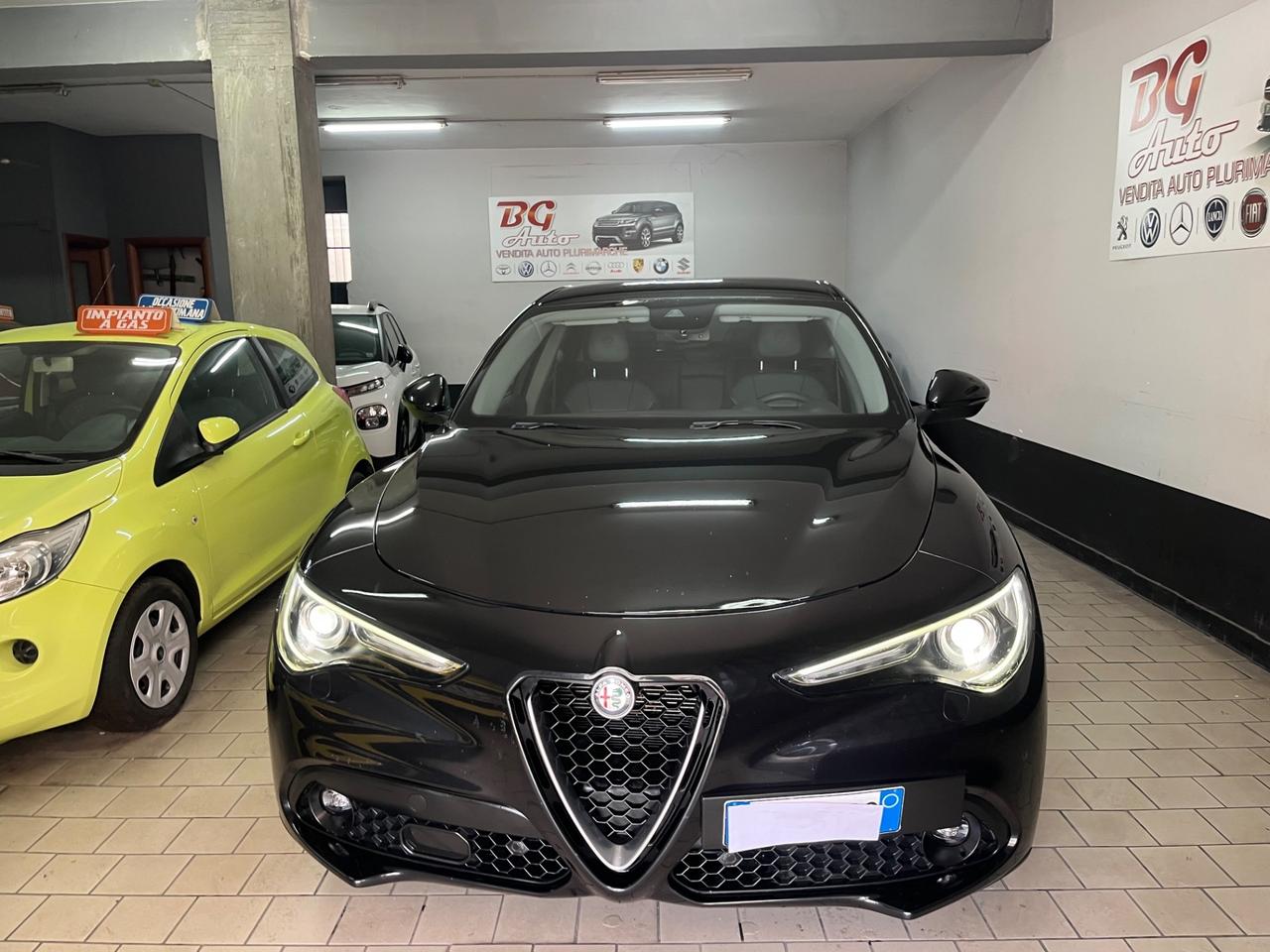 Alfa Romeo Stelvio 2.2 210 CV AT8 Q4 Executive
