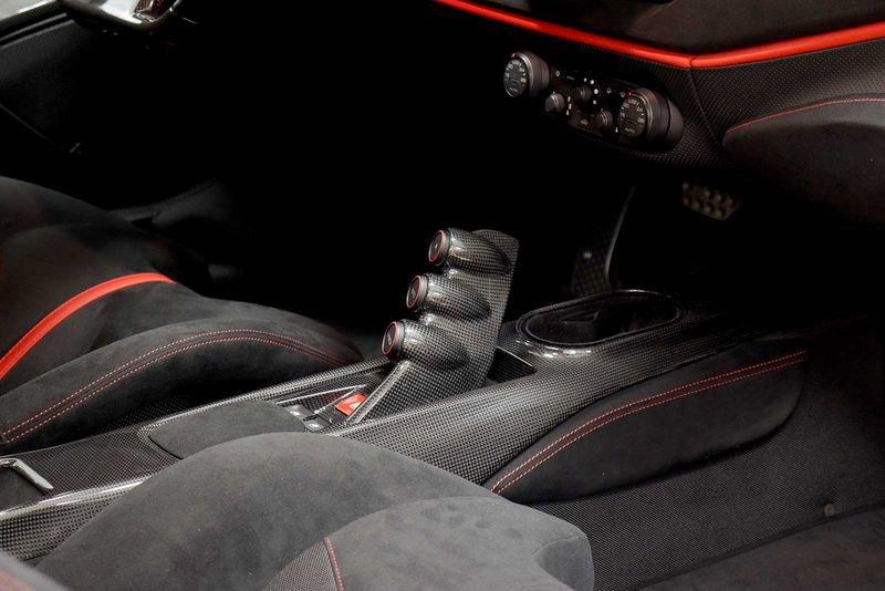 Ferrari 488 488 Pista