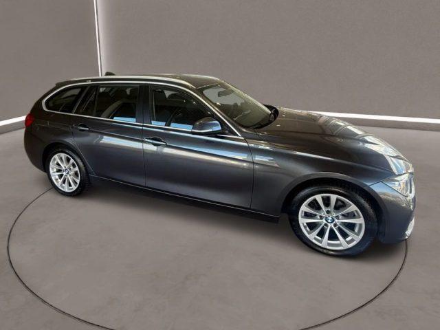 BMW 318 Serie 3 (F30/31) - d Touring Business Advantage