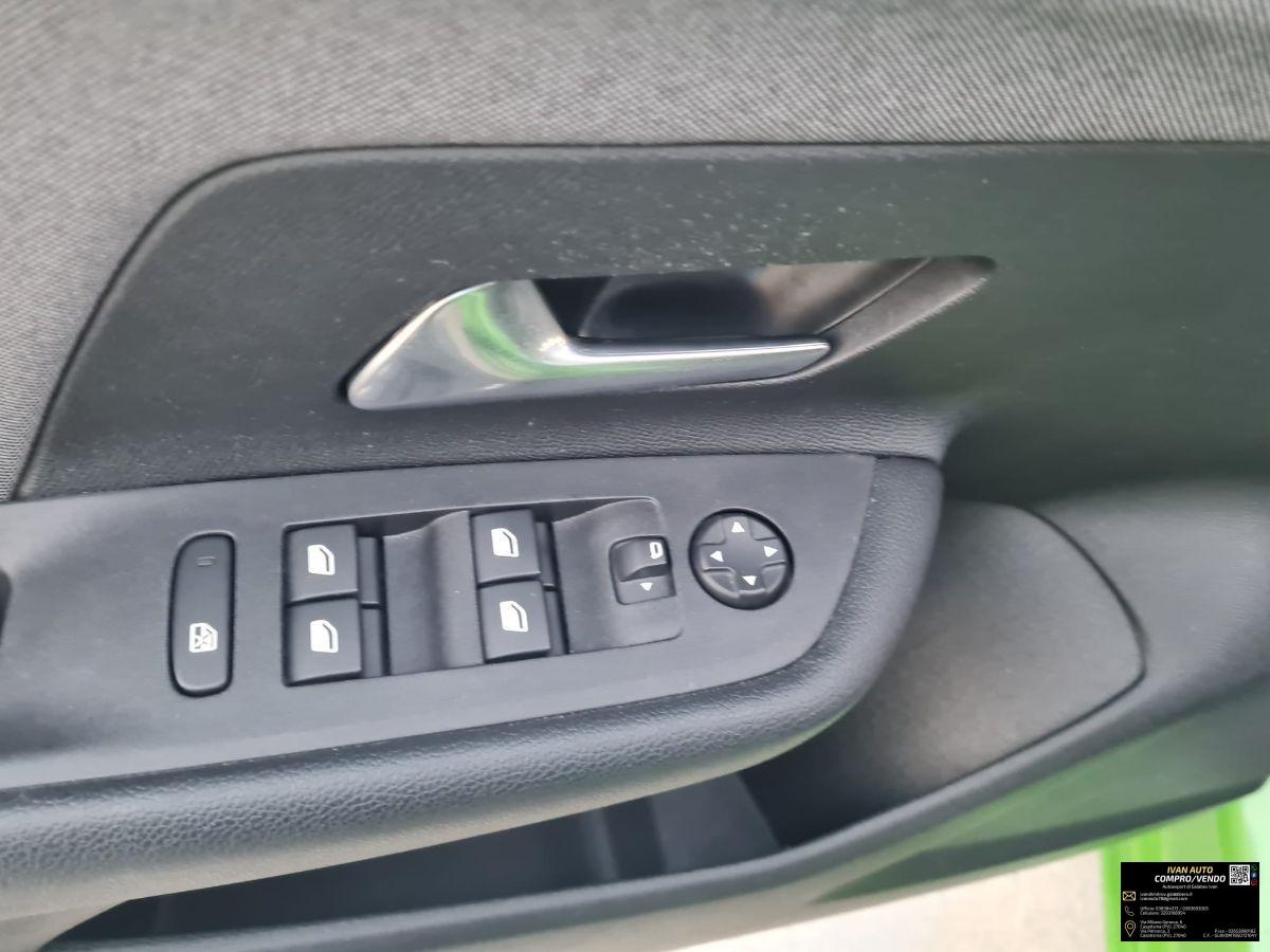 OPEL Mokka 1.2 Turbo Benzina-Neopatentati-Anno 2022