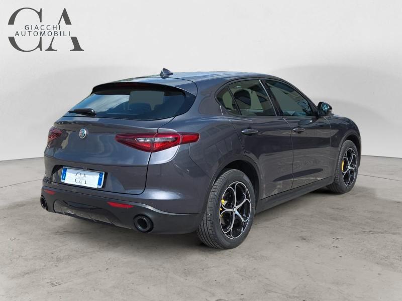 Alfa Romeo Stelvio 2.2 t Executive Q4 190cv auto