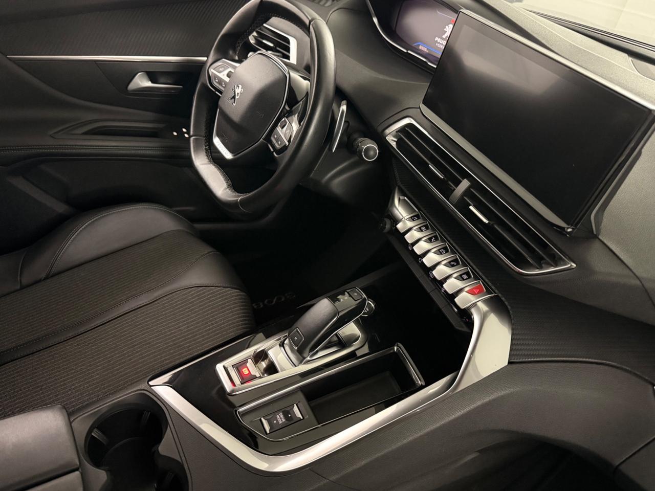 Peugeot 3008 BlueHDi 130 S&S EAT8 Allure