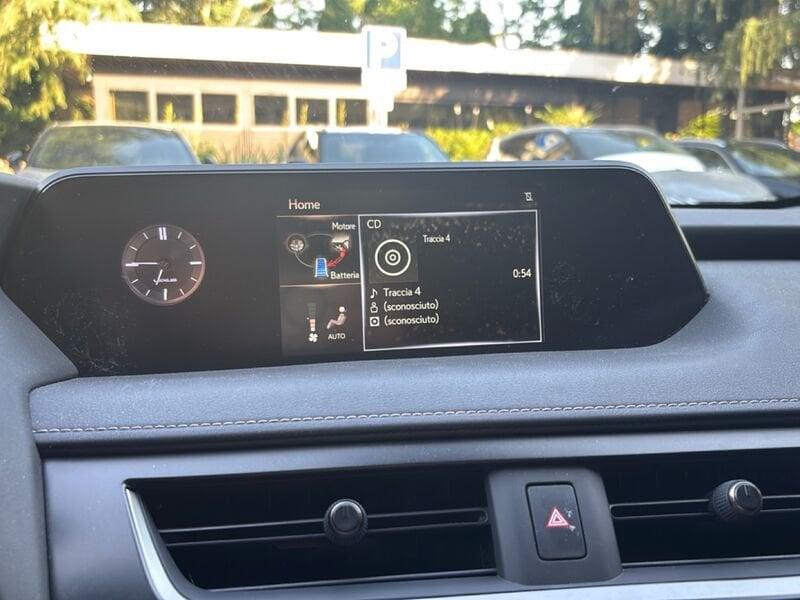 Lexus UX Hybrid Premium 2WD