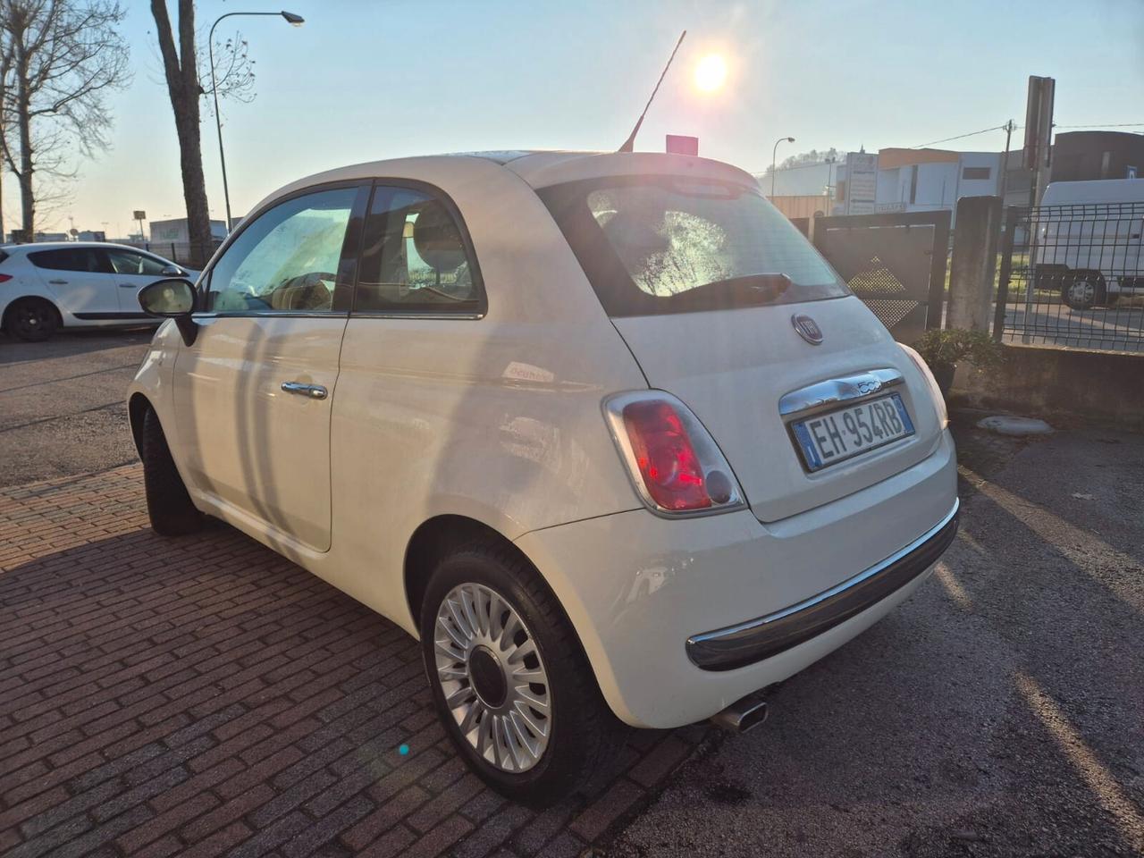 Fiat 500 1.2 Autom. Lounge E5A -- OK Neopat.!!!