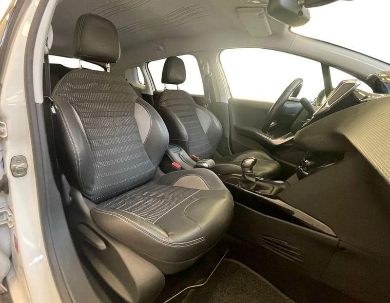 Peugeot 2008 PureTech 82 Allure - NEOPATENTATI