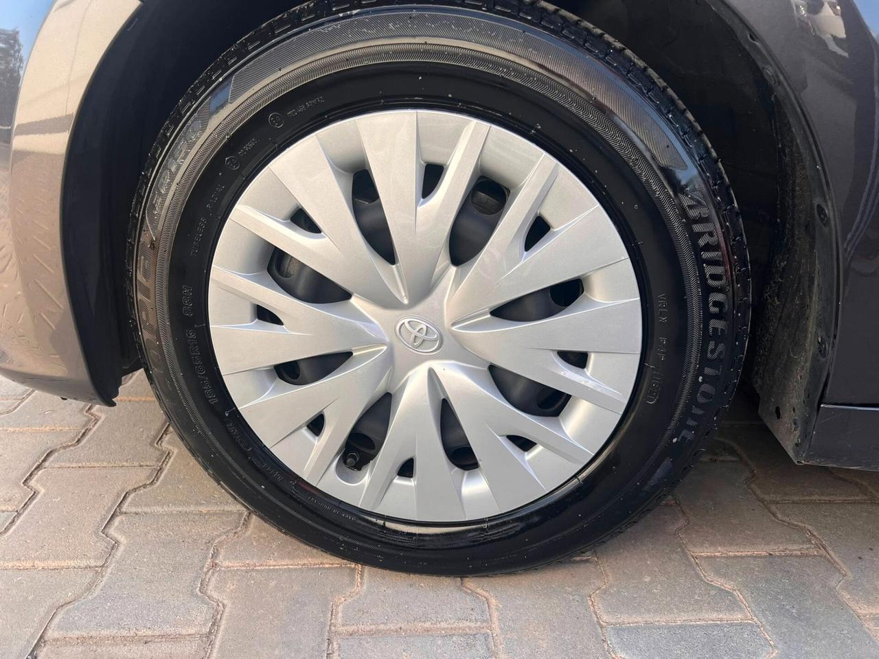 Toyota Yaris 1.5 Hybrid 5 porte Lounge