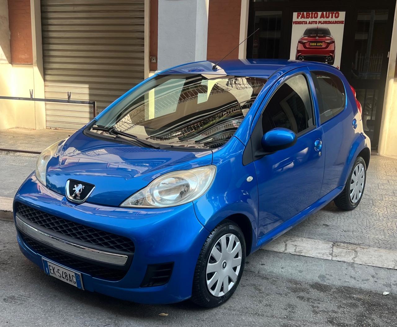 Peugeot 107 1.0 68CV 5p. Allure