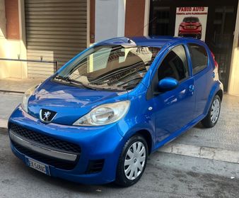 Peugeot 107 1.0 68CV 5p. Allure