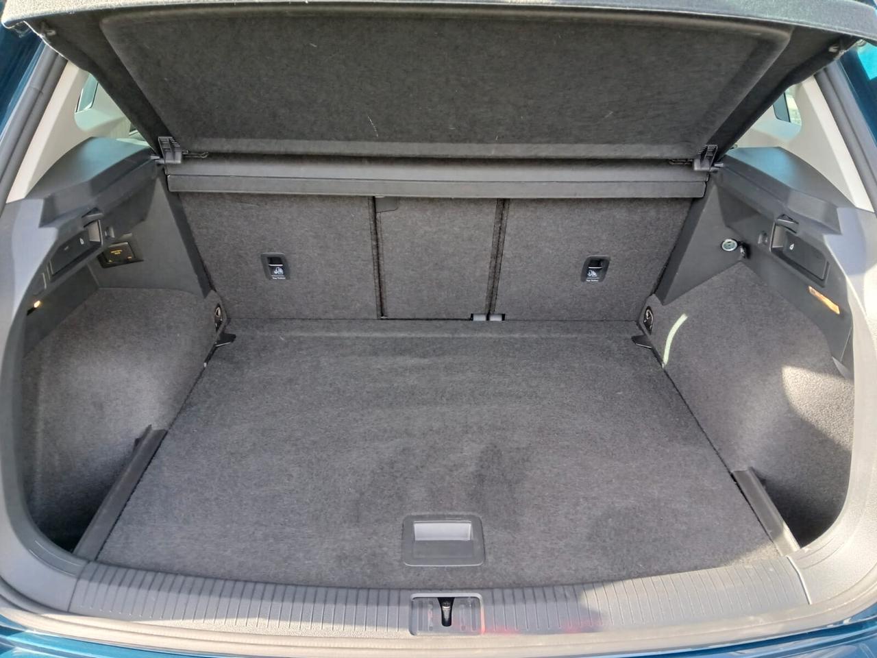 Volkswagen Tiguan 2.0 TDI 150 CV SCR DSG Elegance-AZIENDALE