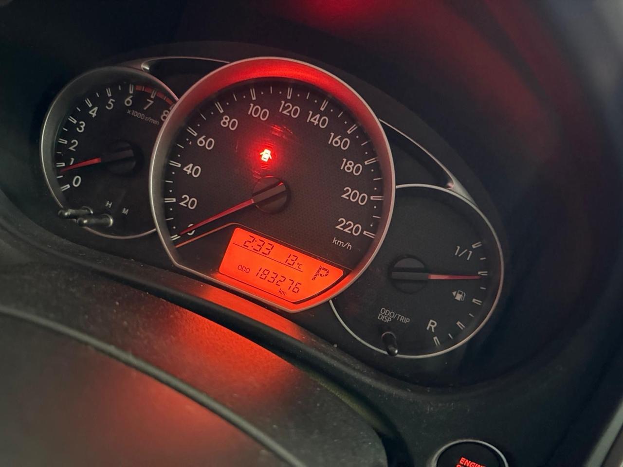 Toyota Verso-S 1.3 MT