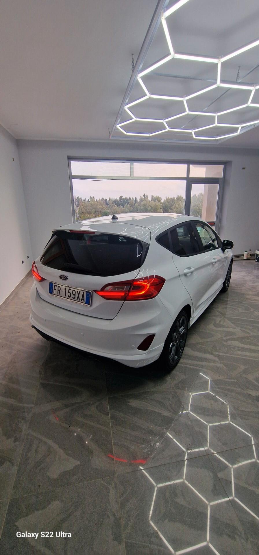 Ford Fiesta 1.5 TDCi 5 porte ST-Line