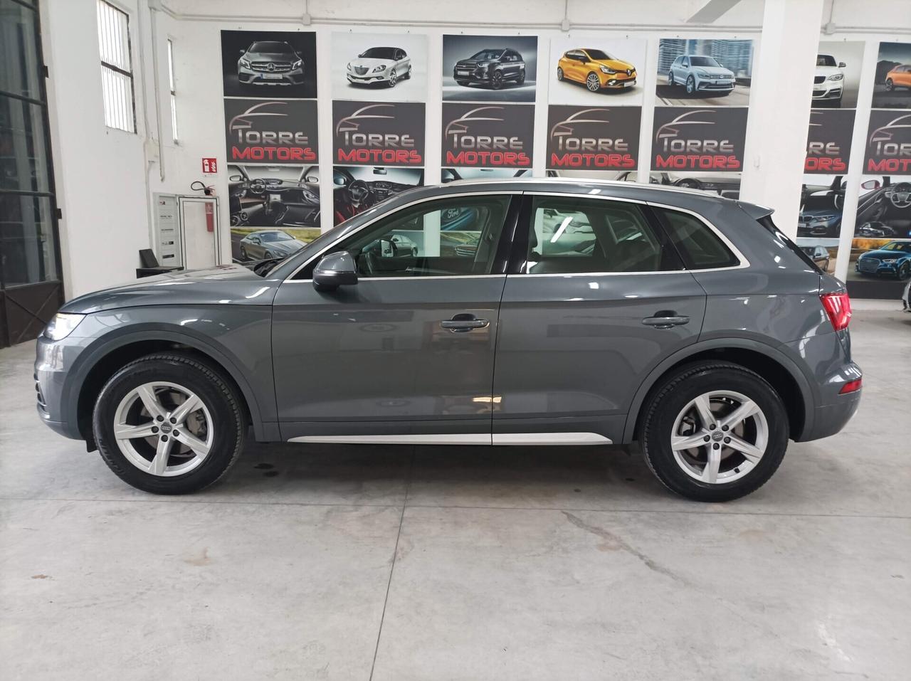 Audi Q5 40 TDI quattro S tronic Business Sport 10/2019