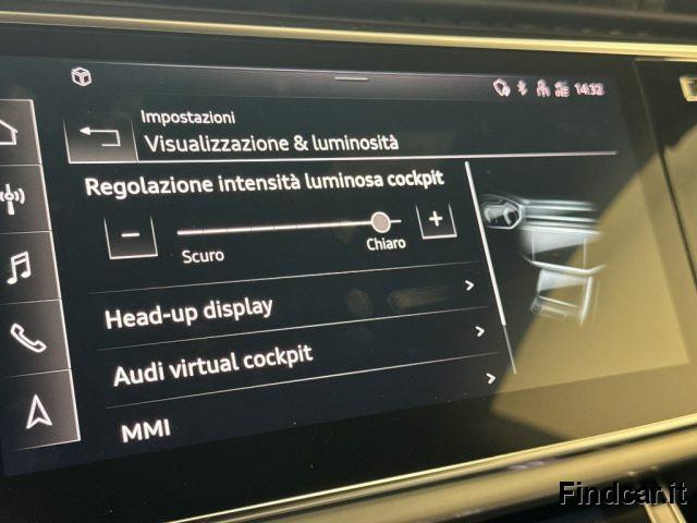 AUDI Q8 55 TFSI e quattro tiptronic Plug In S line
