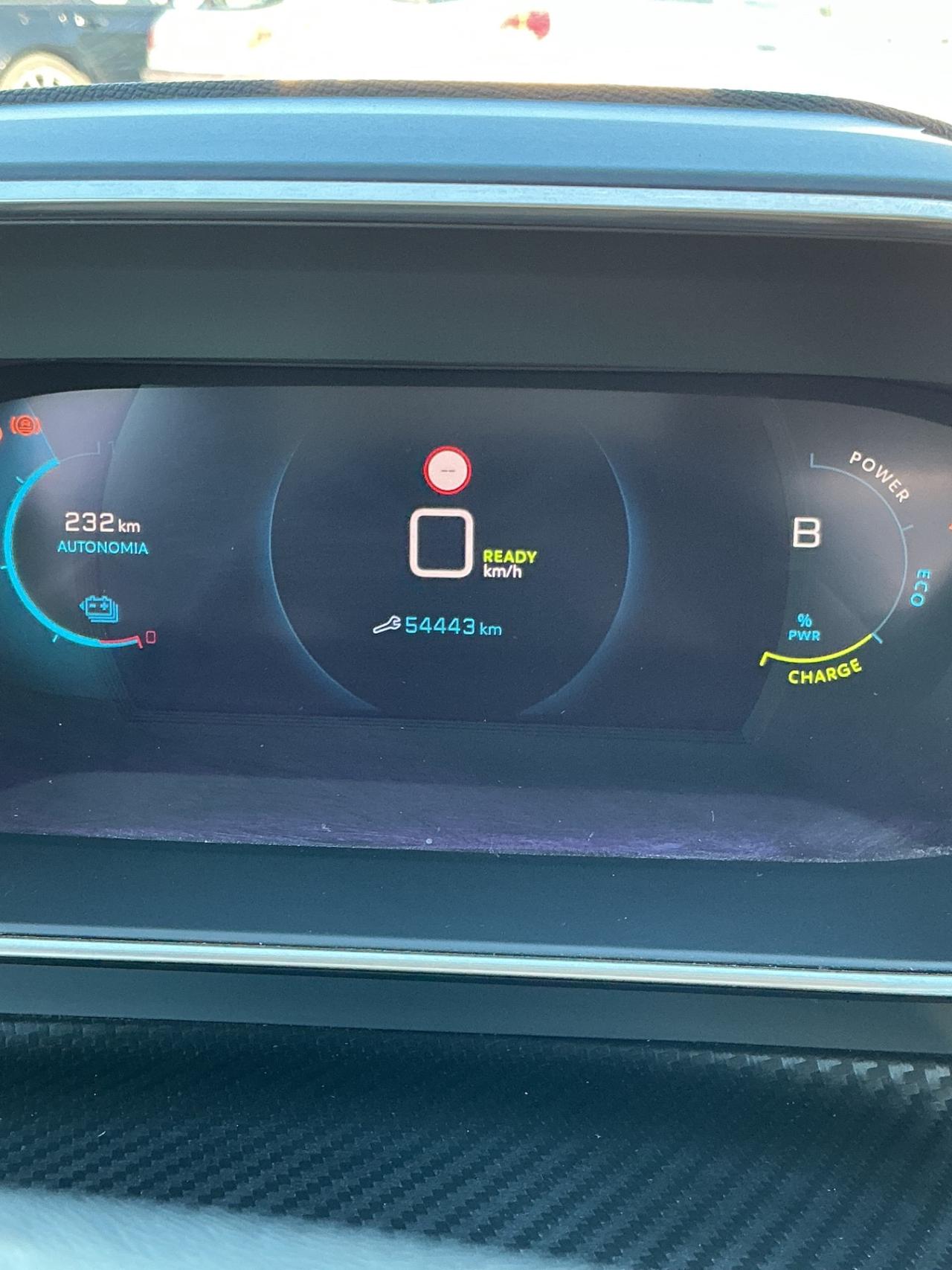 Peugeot 208 motore elettrico 136 CV 5 porte GT Pack