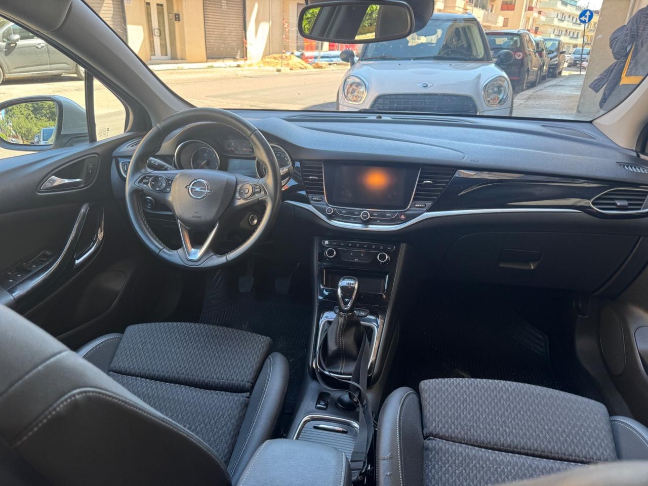 Opel Astra 1.6 CDTi 110CV Innovation