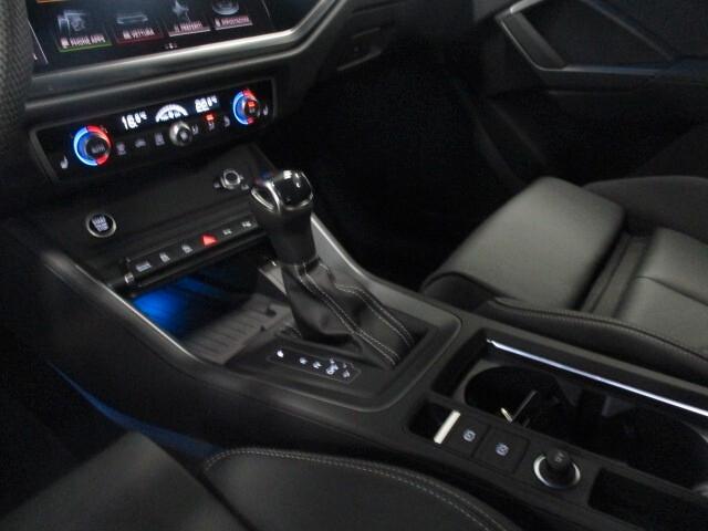 Audi Q3 SPB 35 Black Limited 2.0 TDI 150CV S-Tronic