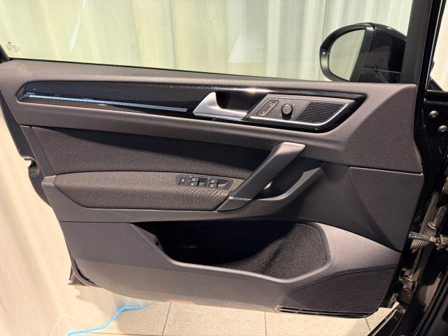 VOLKSWAGEN Golf Sportsvan 2.0 TDI DSG Highline Xenon Discover Pro Bluetooth
