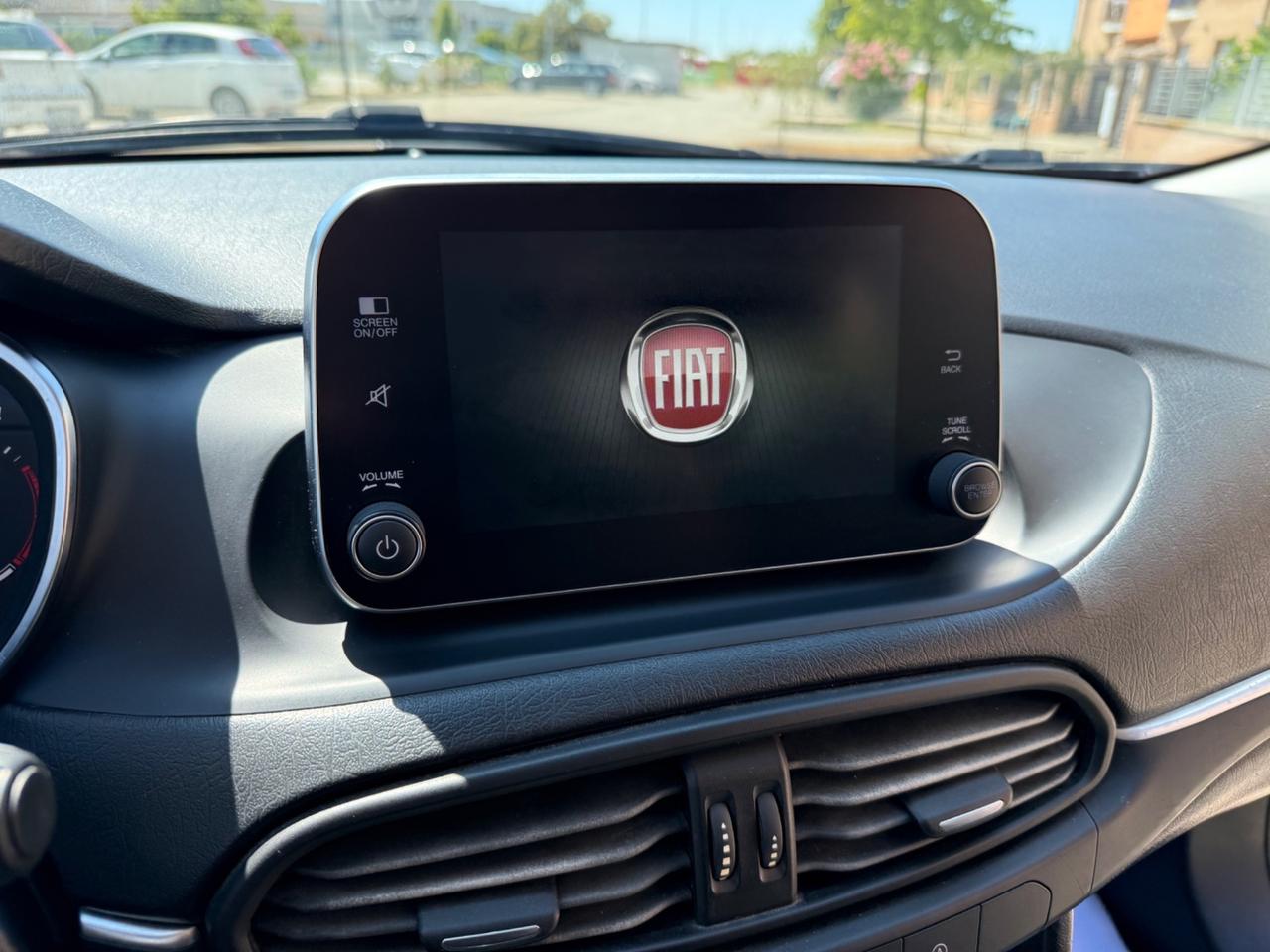Fiat Tipo 1.6 Mjt S&S 5 porte Lounge