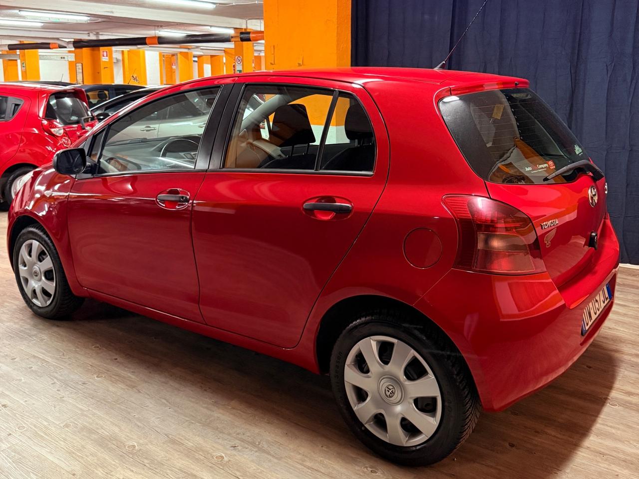 BELLISSIMA TOYOTA YARIS UNICO PROPRIETARIO CON SOLI 79.454 KM