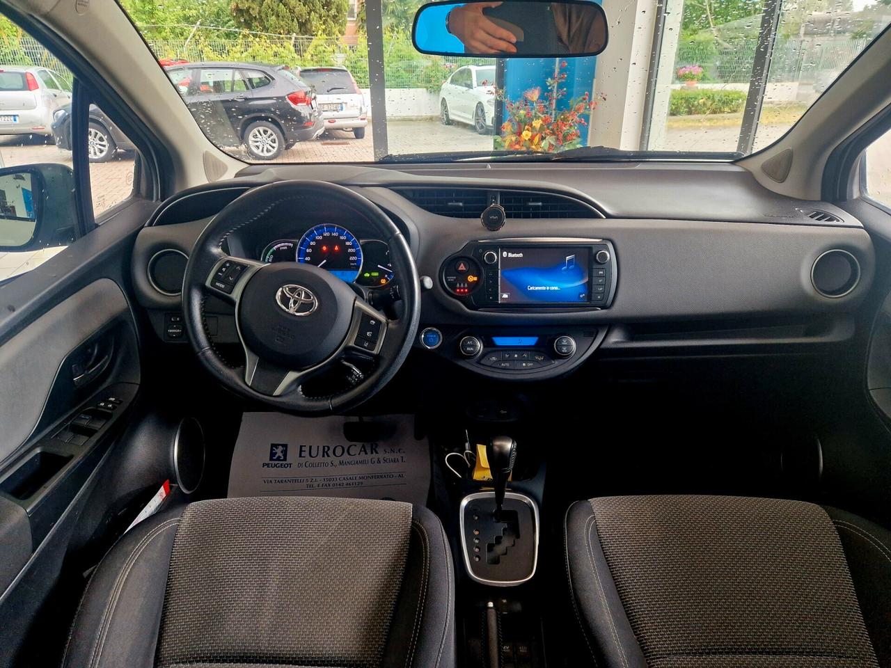 Toyota Auris Toyota yaris hybrid 2016 100000km