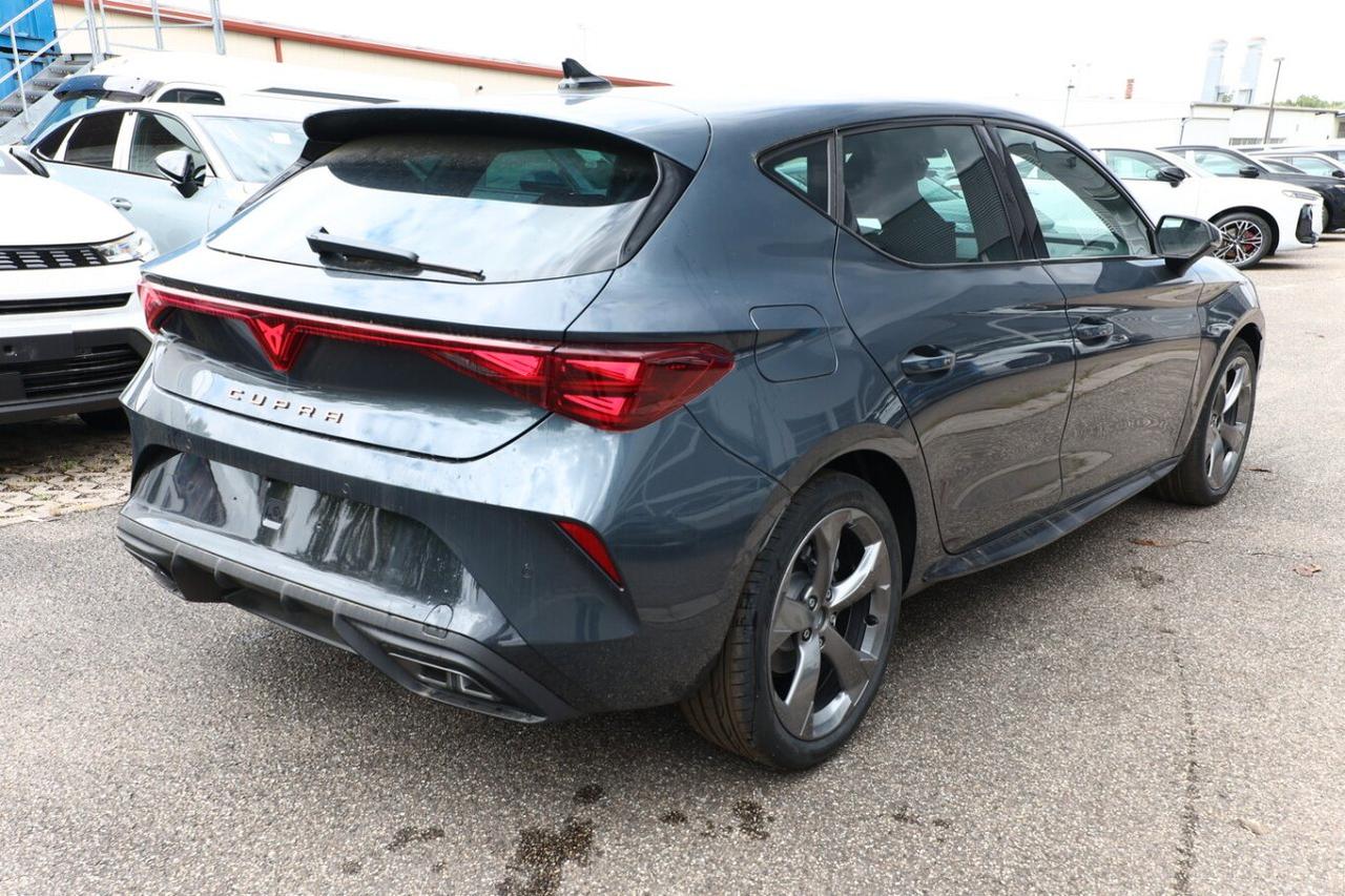 Cupra Leon 1.5 hybrid 150cv dsg Edge IN PROMO