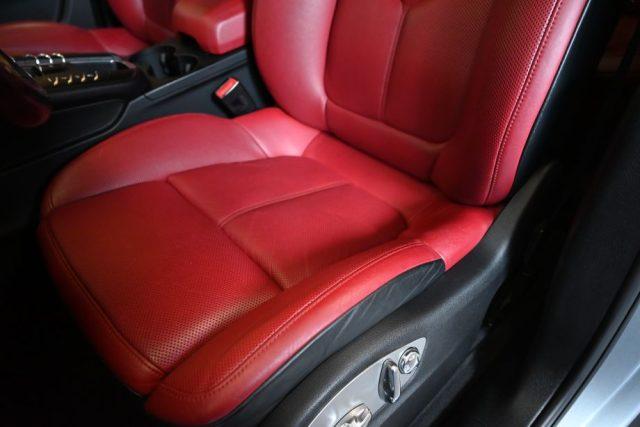 PORSCHE Macan 3.0d S PDK PASM+MBK1 NAVI RADAR18VIE SED.VENT/RISC