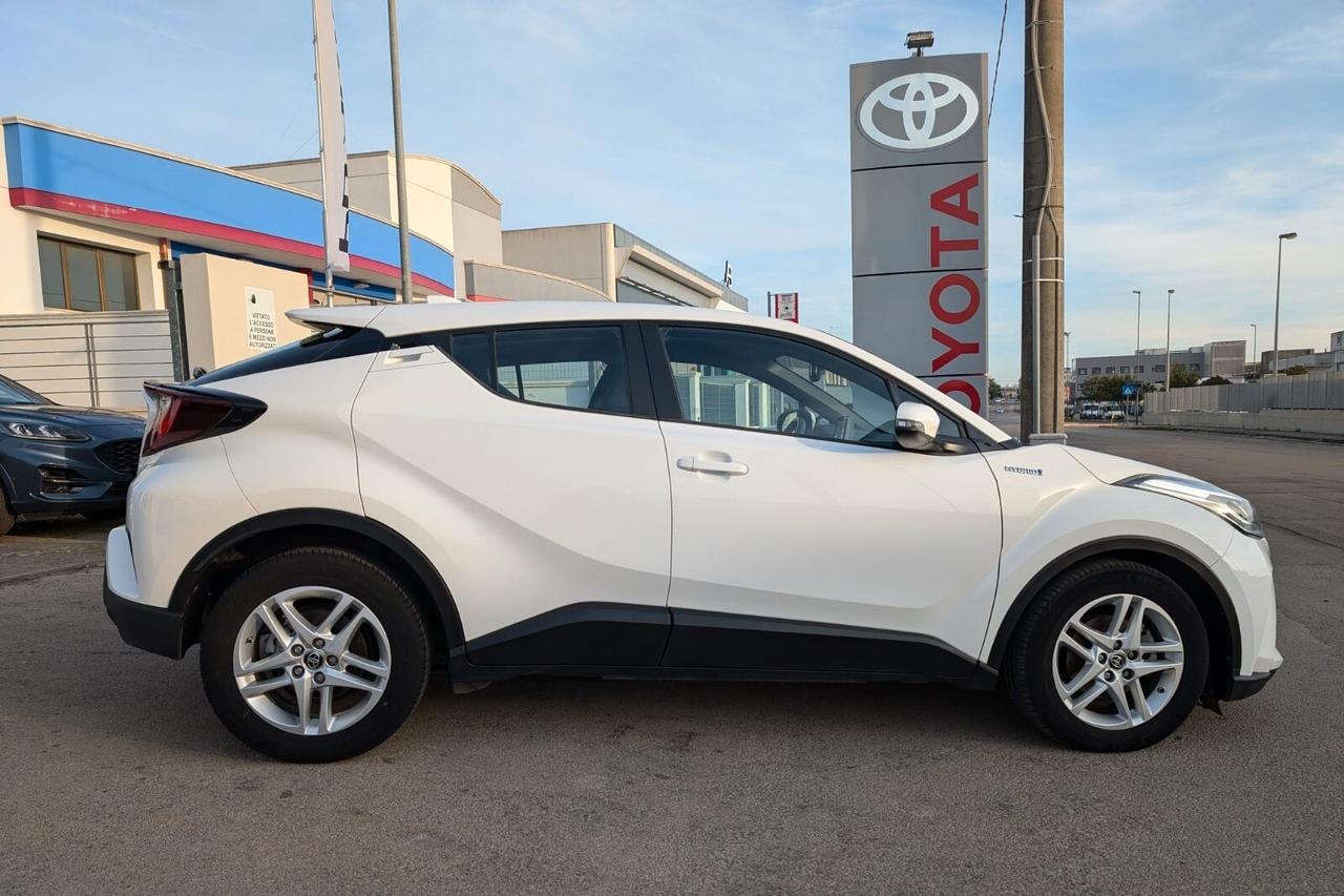 Toyota C-HR 1.8 Hybrid E-CVT Active