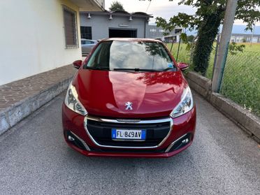 Peugeot 208 PureTech 82 5 porte Access