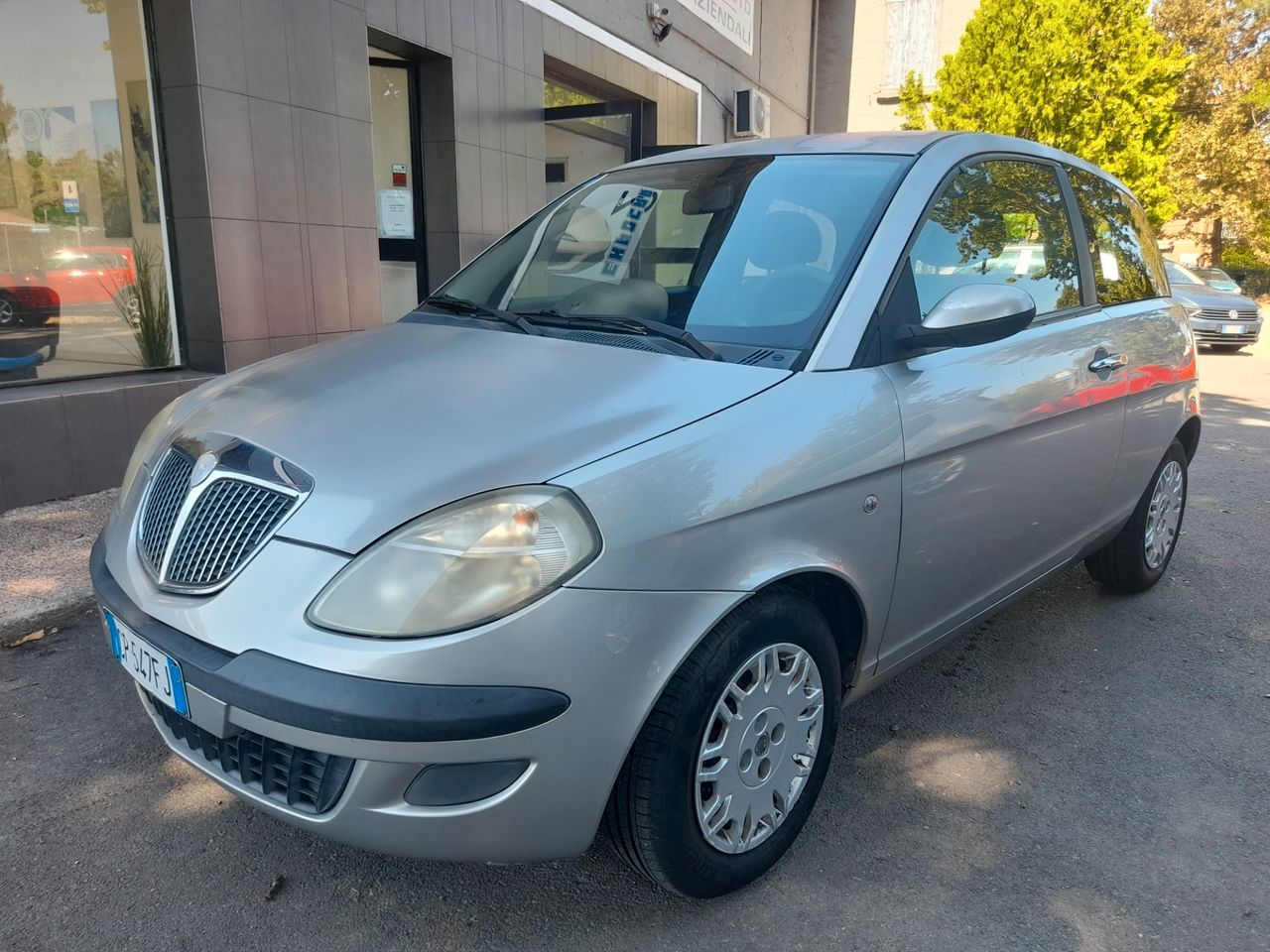 Lancia Ypsilon 1.2 Argento OK NEOPATENTATI