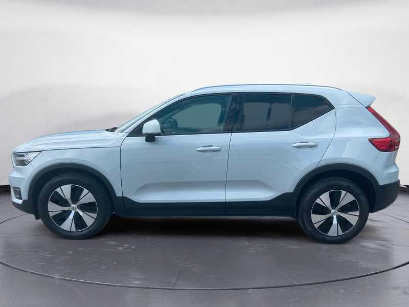 VOLVO XC40 2.0 d3 Momentum Core AuTo