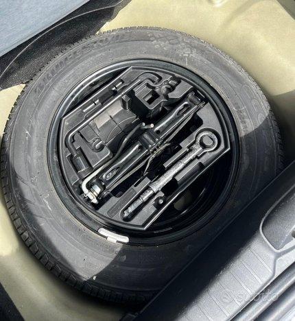 PEUGEOT 208 PureTech 68CV S&S 5 porte Like NEOPA