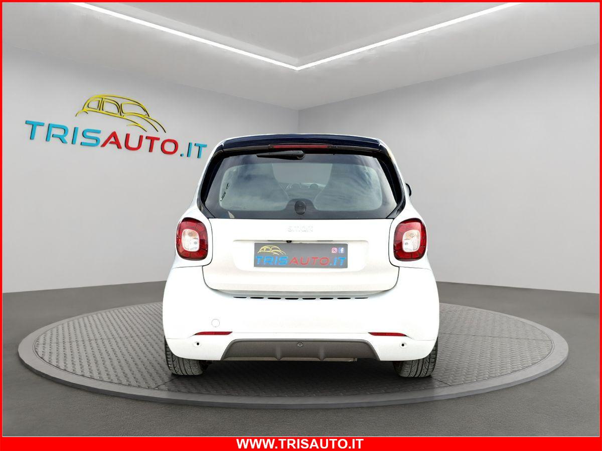 SMART Fortwo 90 0.9T Twinamic BRABUS Style NEOPATENTATI (TETTO PANORAMICO+PELLE+NAVI)