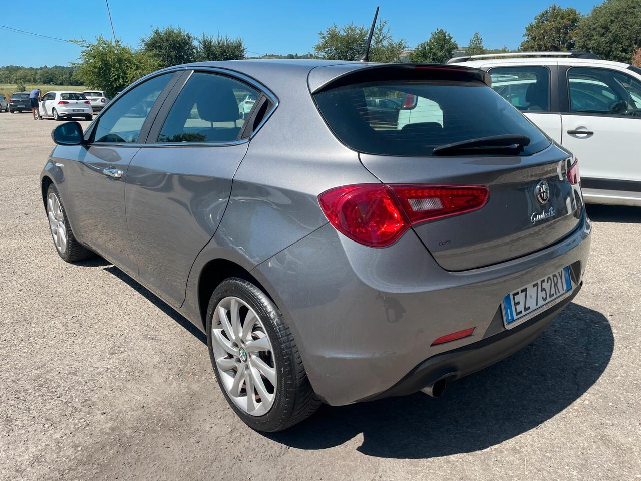 Alfa Romeo Giulietta 1.6 JTDm-2 105 CV Distinctive DISTRIBUZIONE NUOVA