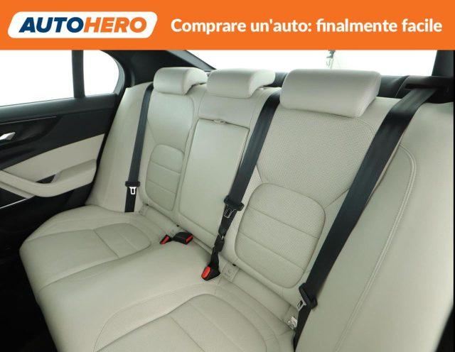 JAGUAR XE 2.0 D 204 CV aut. R-Dynamic HSE