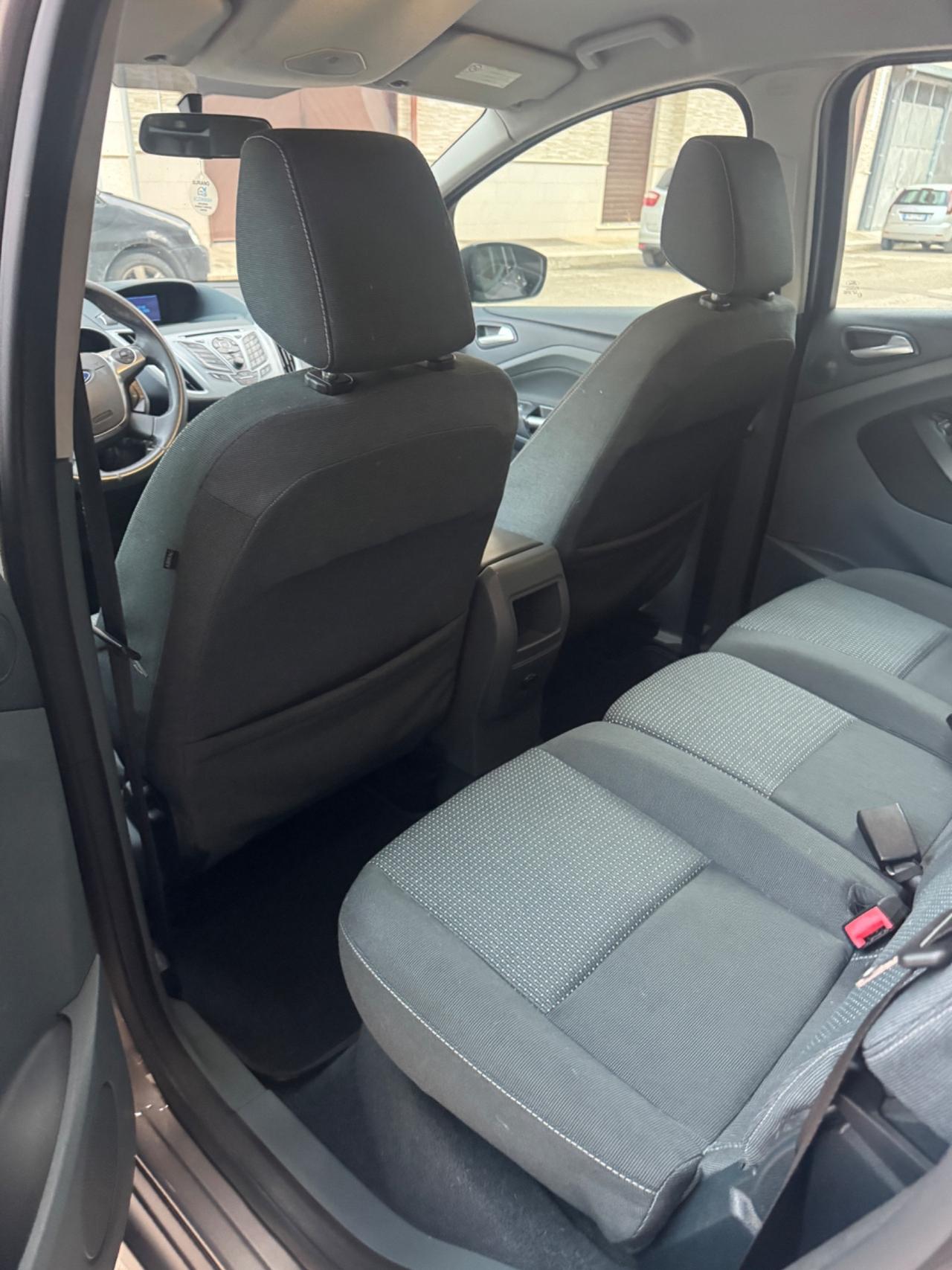 Ford C-Max 1.6 TDCi 115CV Titanium