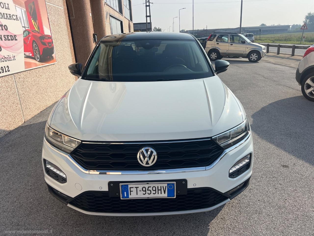 VOLKSWAGEN T-Roc 1.0 TSI 115CV Style BMT VIRTUAL PDC 17