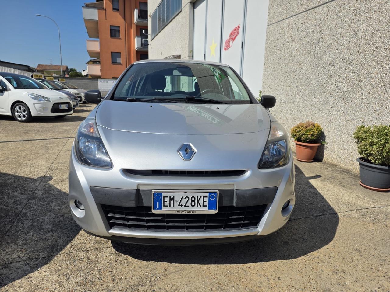 Renault Nuova Clio 1.2 16V 5 p. Euro 5 Neopatentati