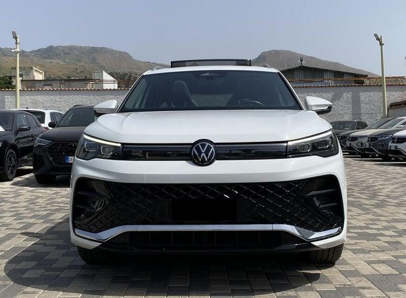 Volkswagen Tiguan R-Line 2.0 TDI 150CV DSG Tetto