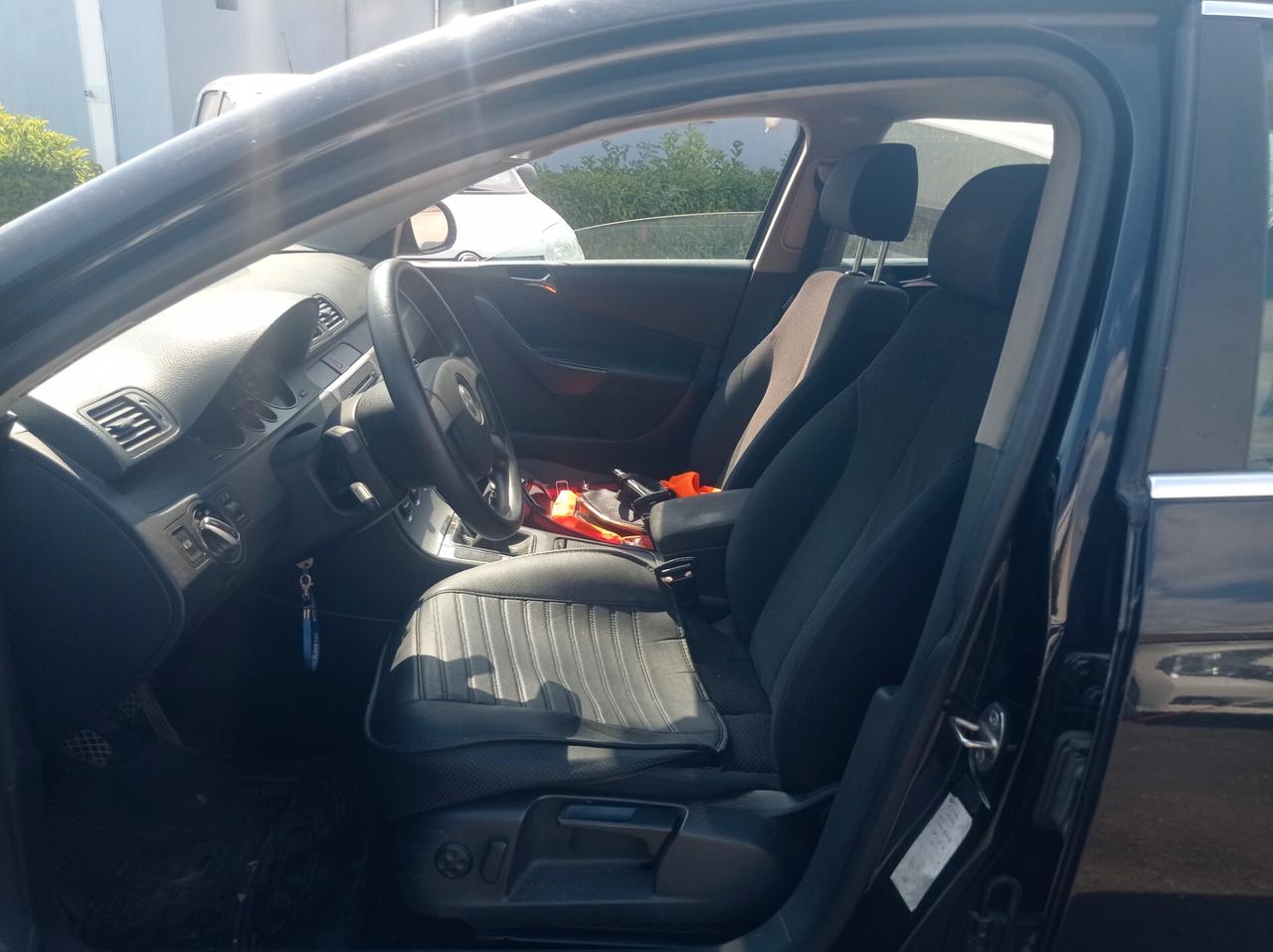 Volkswagen Passat 2.0 16V TDI Var. Comfortline