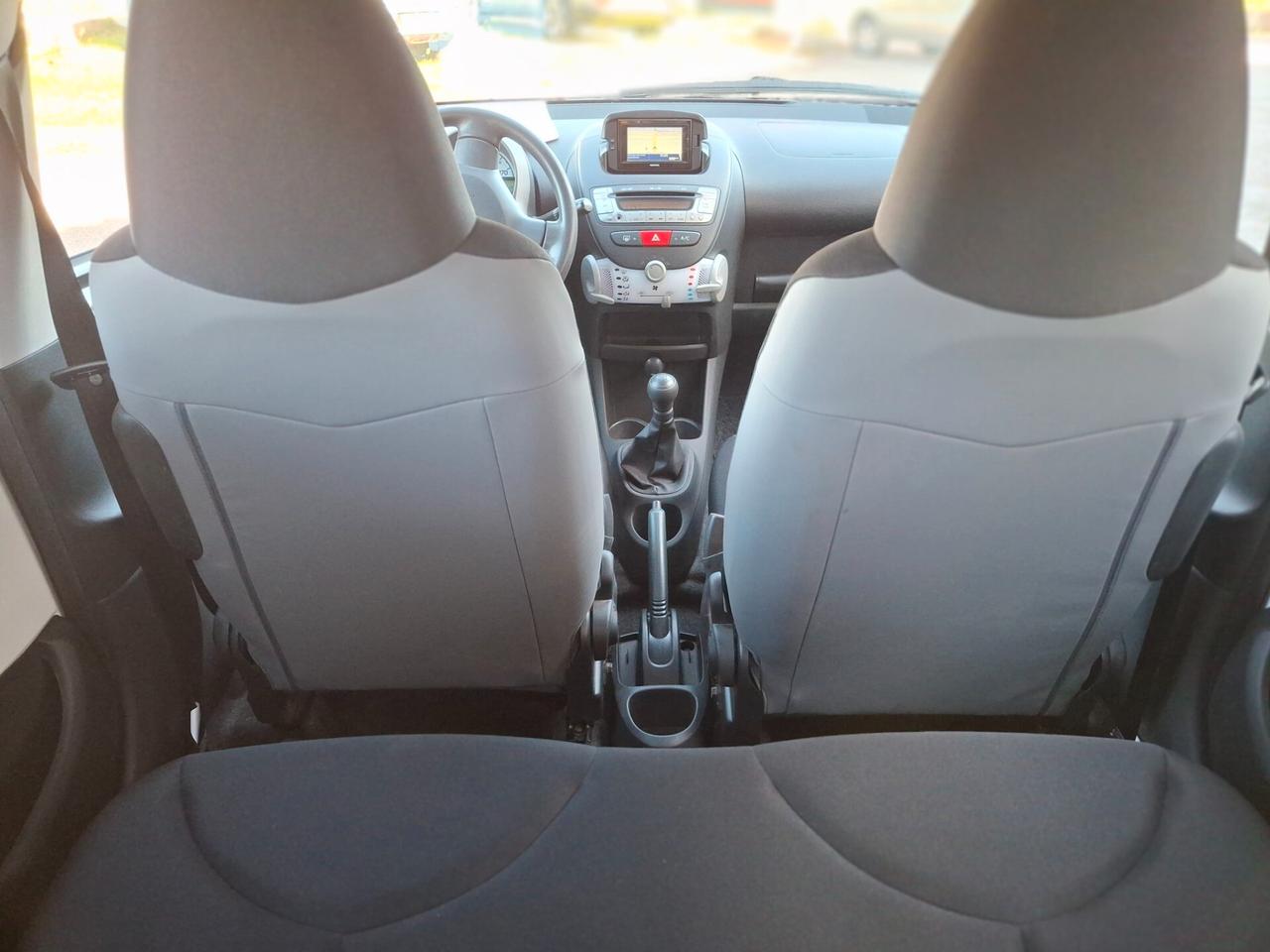 Toyota Aygo 1.0 , 5 porte, Connect, 21000km