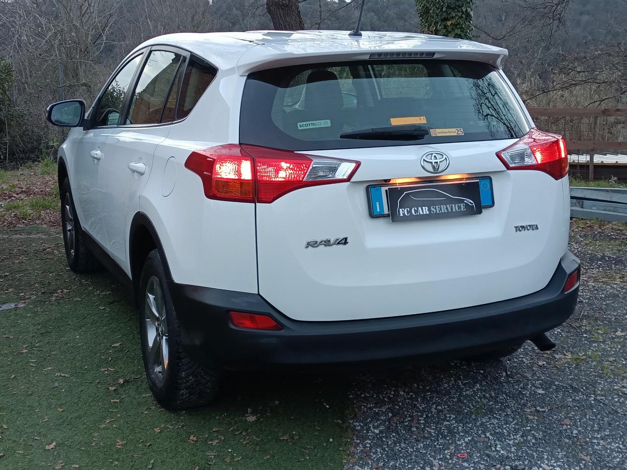 Toyota RAV 4 RAV4 2.0 D-4D 2WD Active