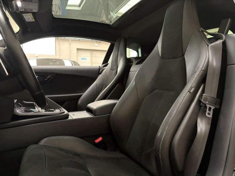 Jaguar F-Type 2.0 P300CV RWD AUTO R-Dynamic