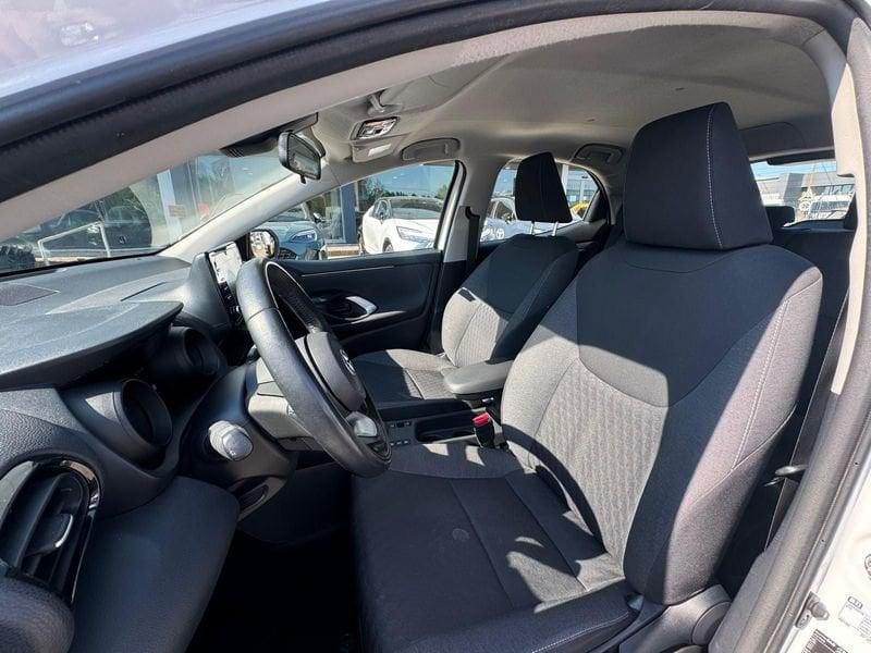 Toyota Yaris Hybrid Trend MY22